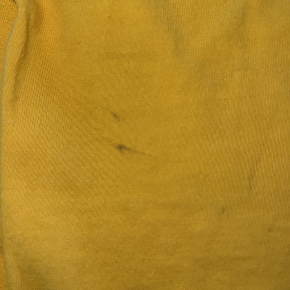 Madrid España Yellow Graphic T-Shirt Size: Small (Unisex) - Picture 12 of 14